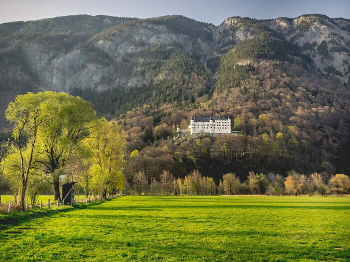 Burgen und Kultur